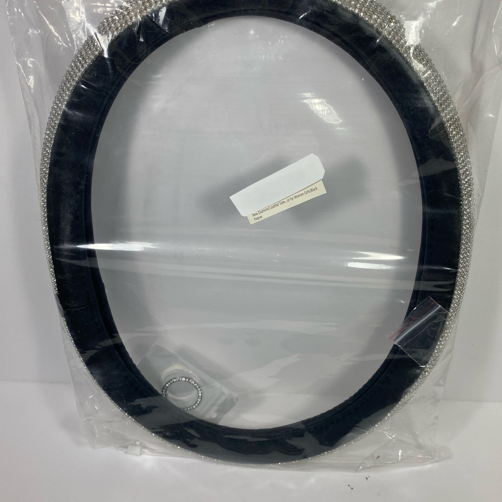 Faux LEATHER decorative Diamond Steering Wheel Cover New